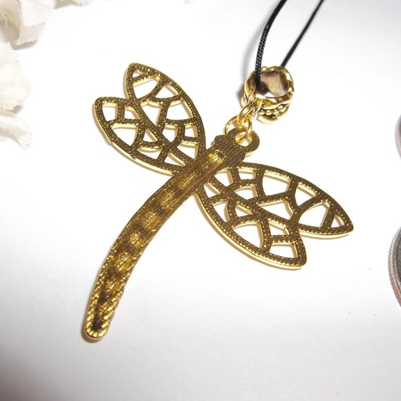 Large Gold Dragonfly Necklace Statement Gift Idea Big Adjustable Length NWT 7282 - Picture 4 of 11
